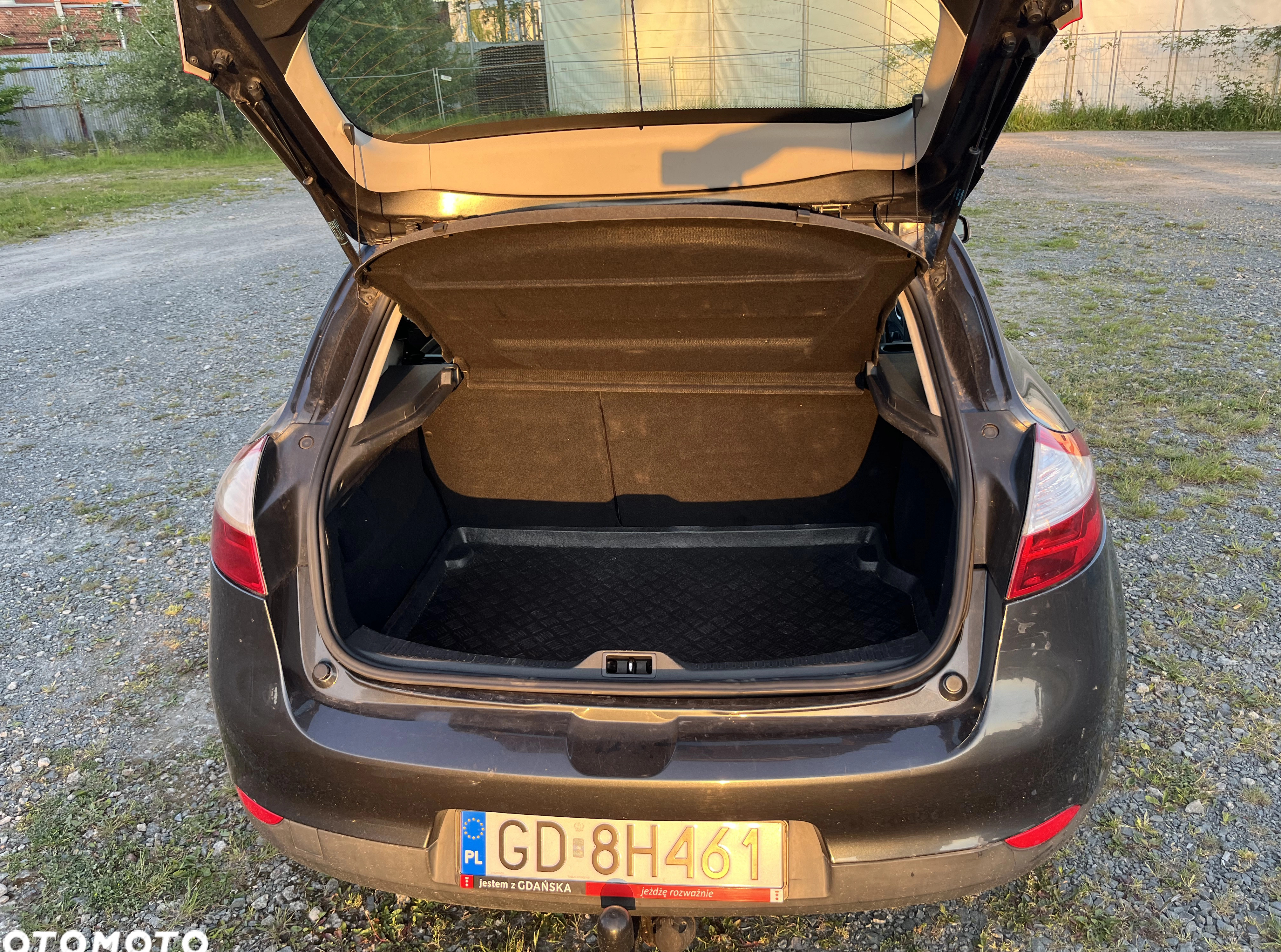 Renault Megane cena 15500 przebieg: 208075, rok produkcji 2009 z Gdańsk małe 704